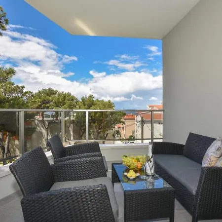 Hani 1 - One Bedroom With Balcony And Sea View Διαμέρισμα *